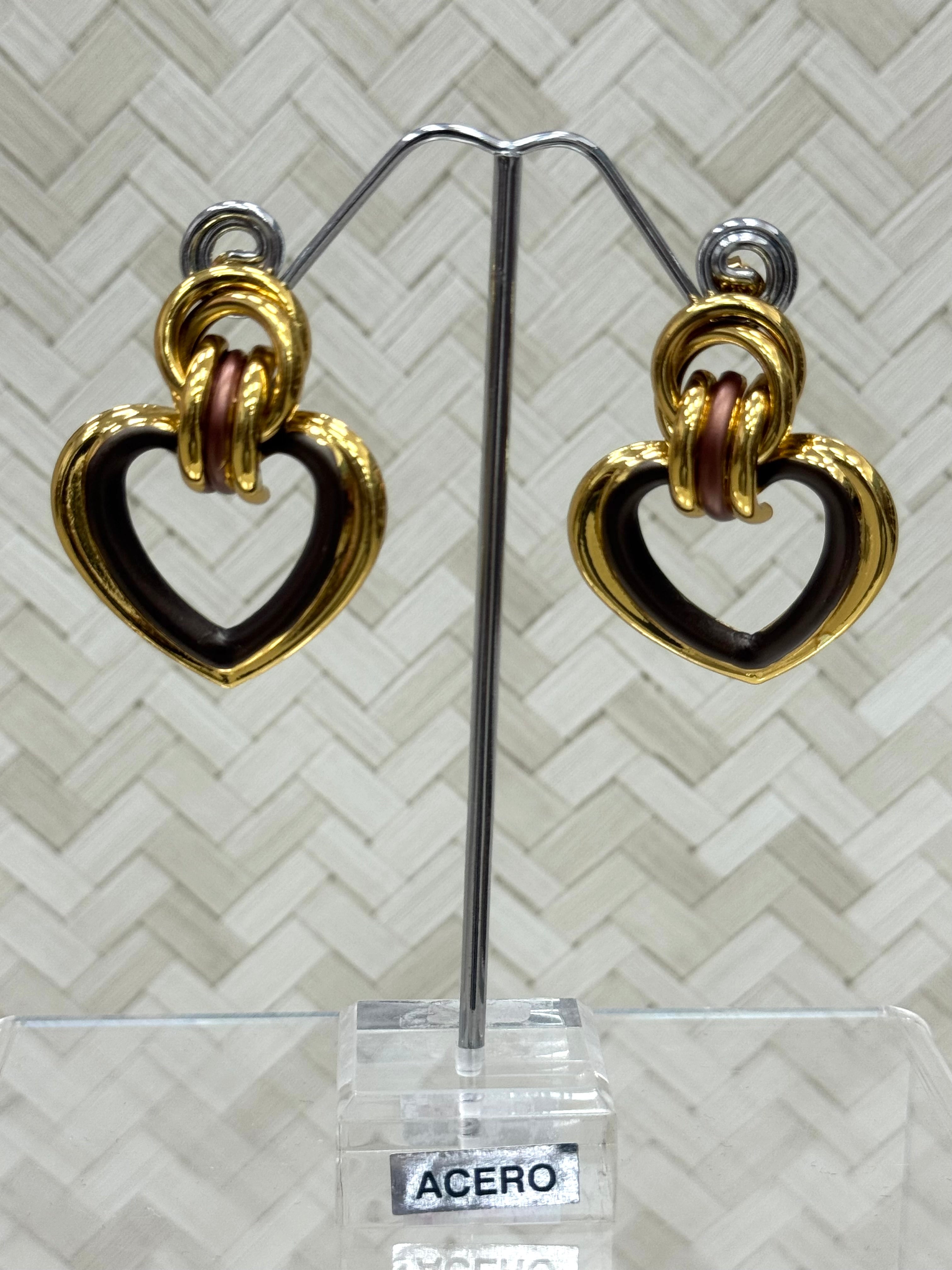 PENDIENTES CORAZÓN DORADO