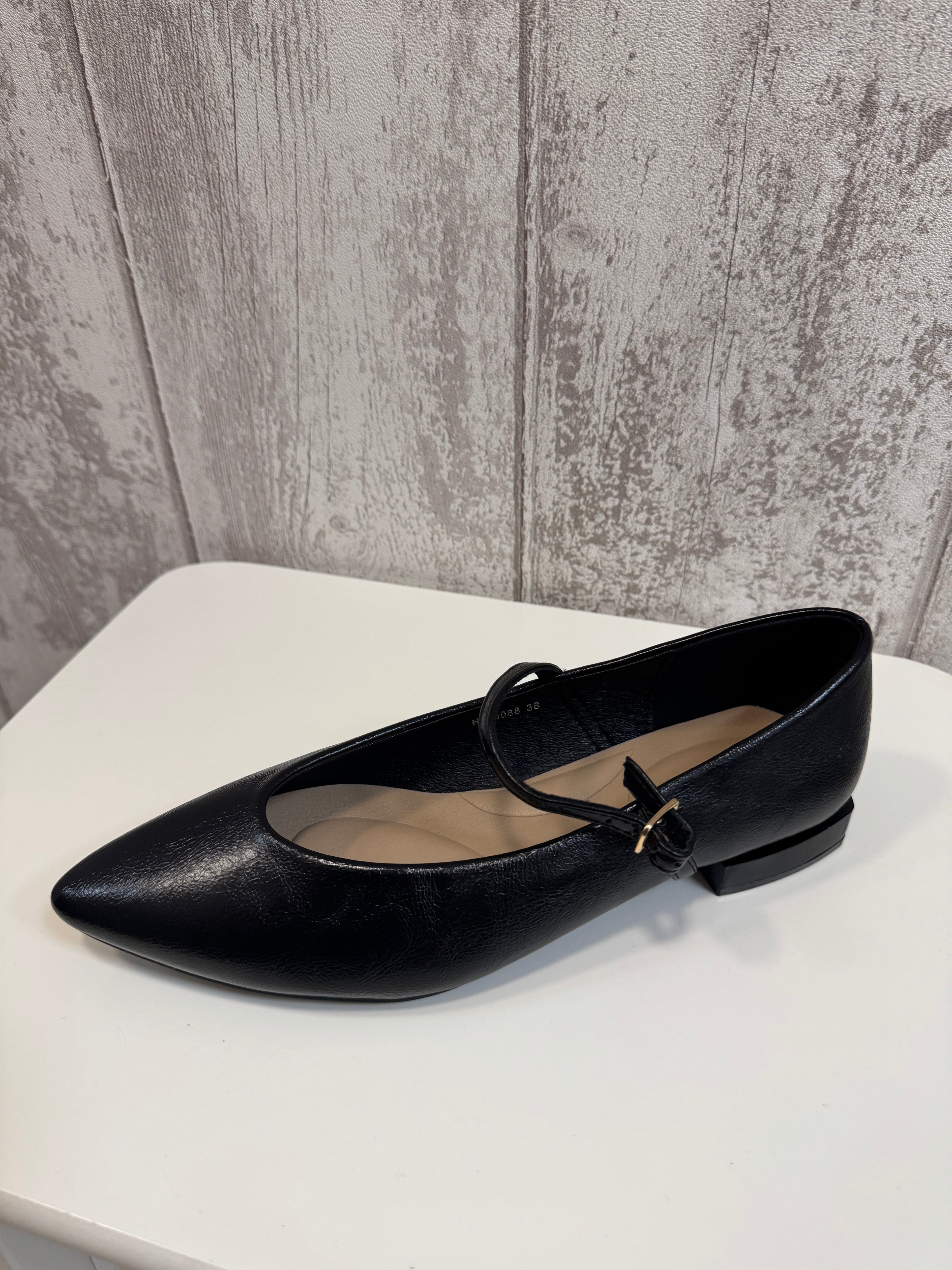 ZAPATOS PLANOS TIPO MANOLETINA