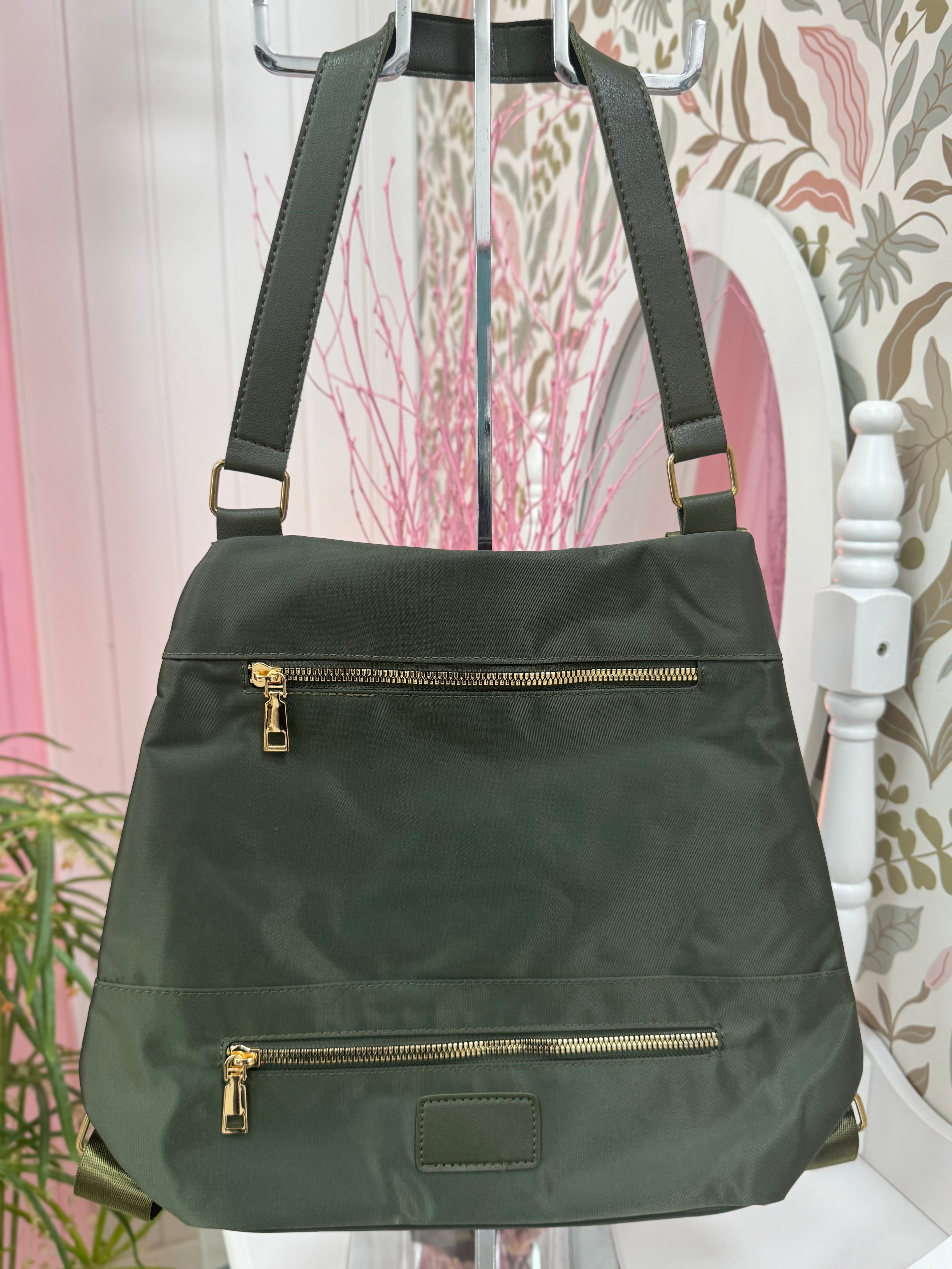 MOCHILA POLIÉSTER ANTI ROBO