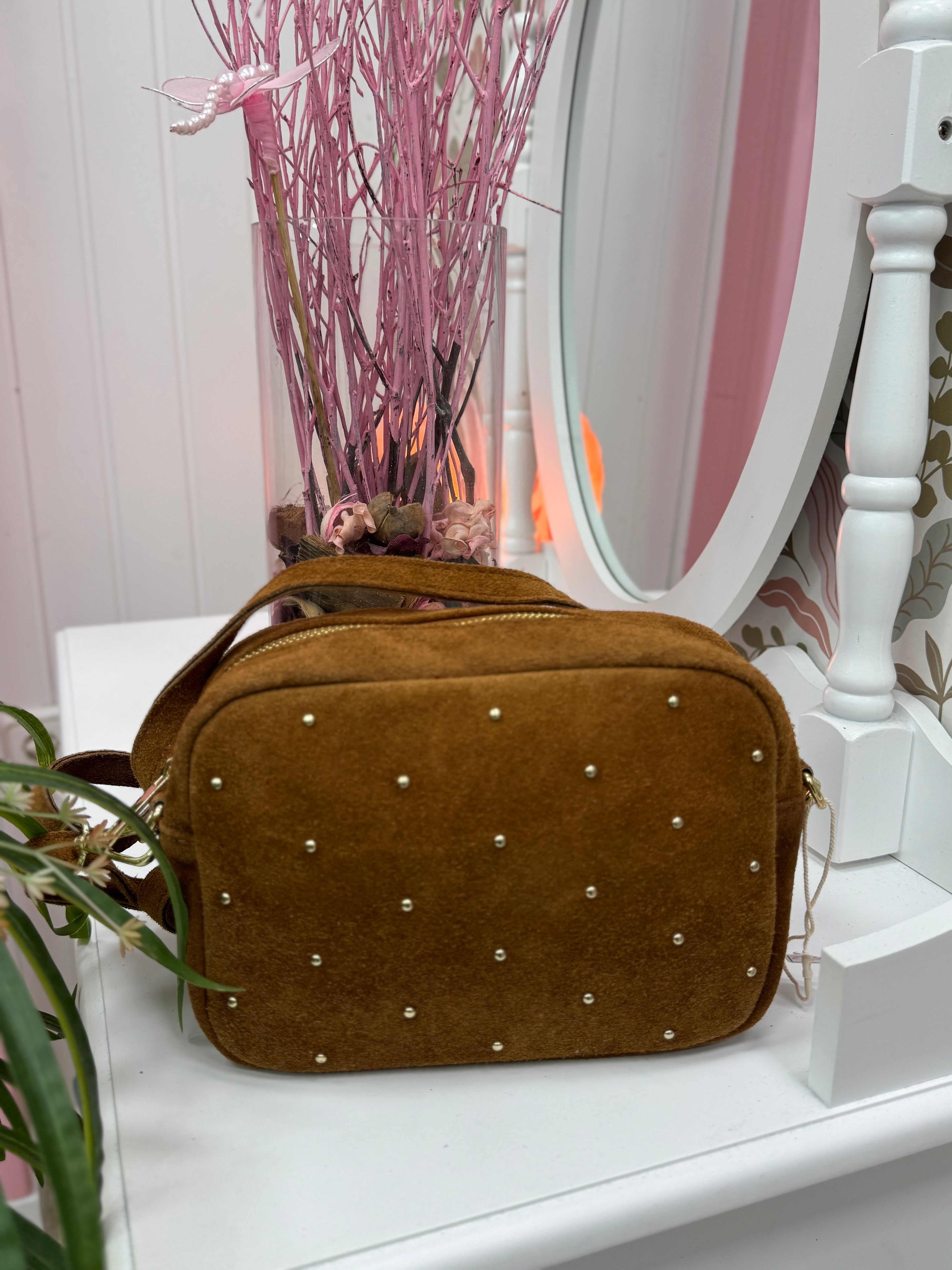 BOLSO PIEL VUELTA TACHITAS