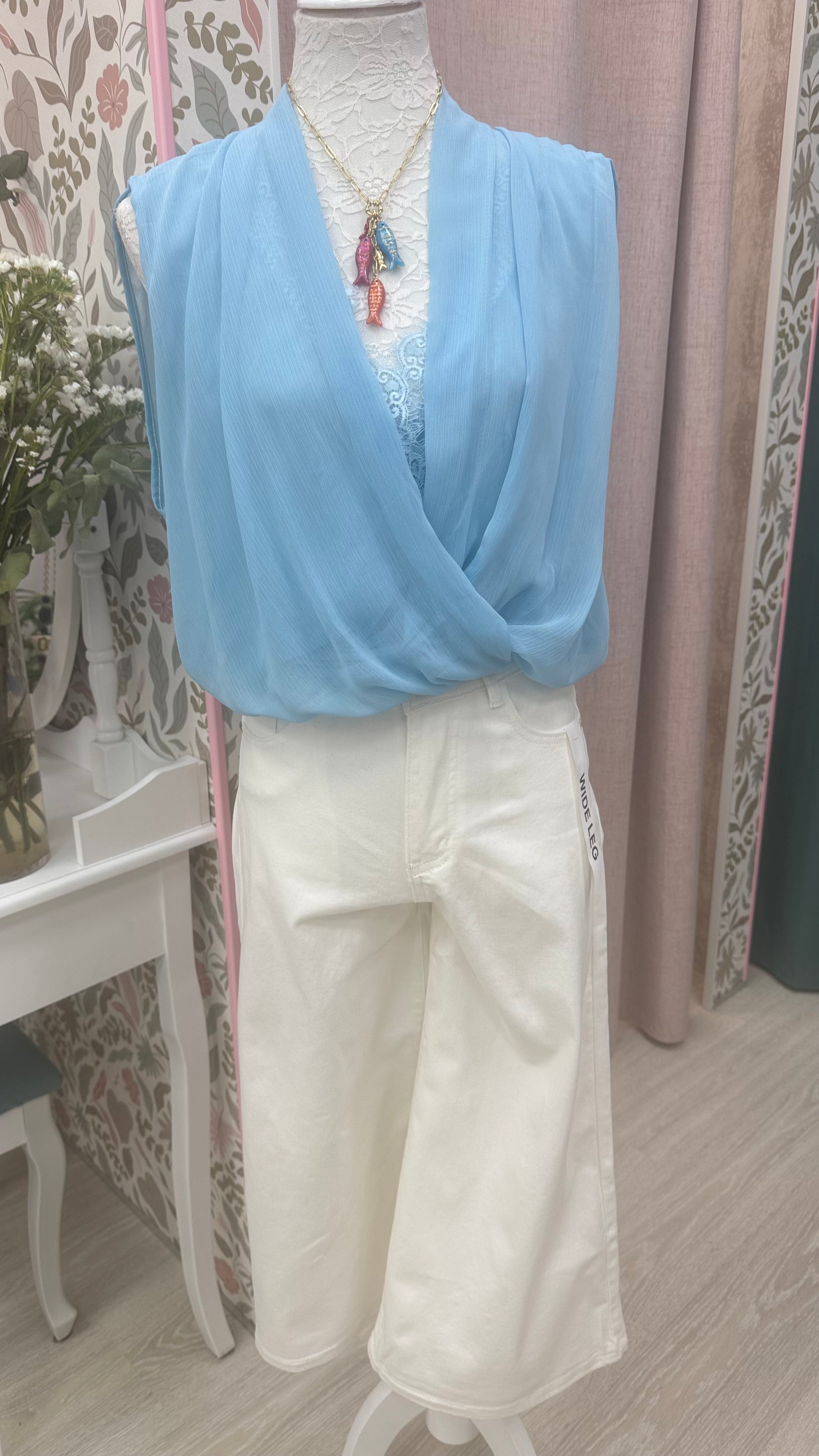 BLUSA CON TOP ENCAJE