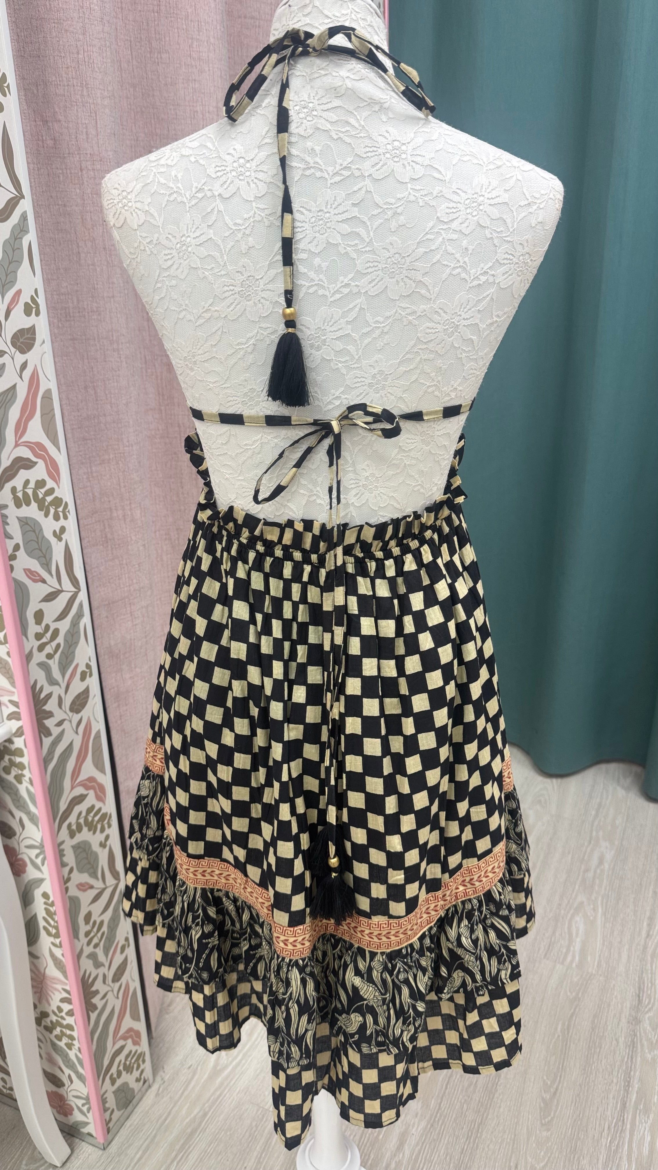 VESTIDO CUADROS ESPALDA DESCUBIERTA