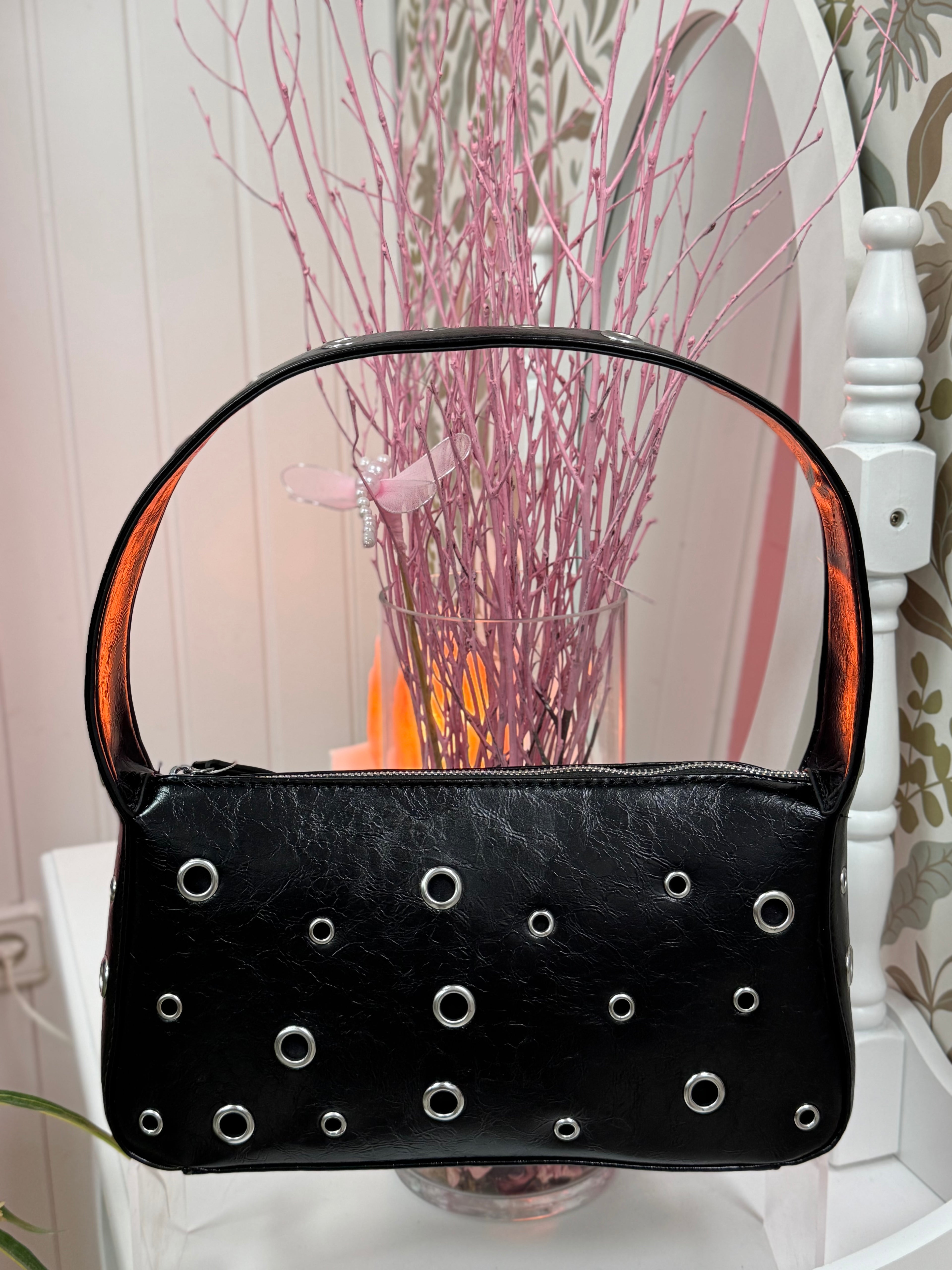 BOLSO HOMBRO TACHUELAS