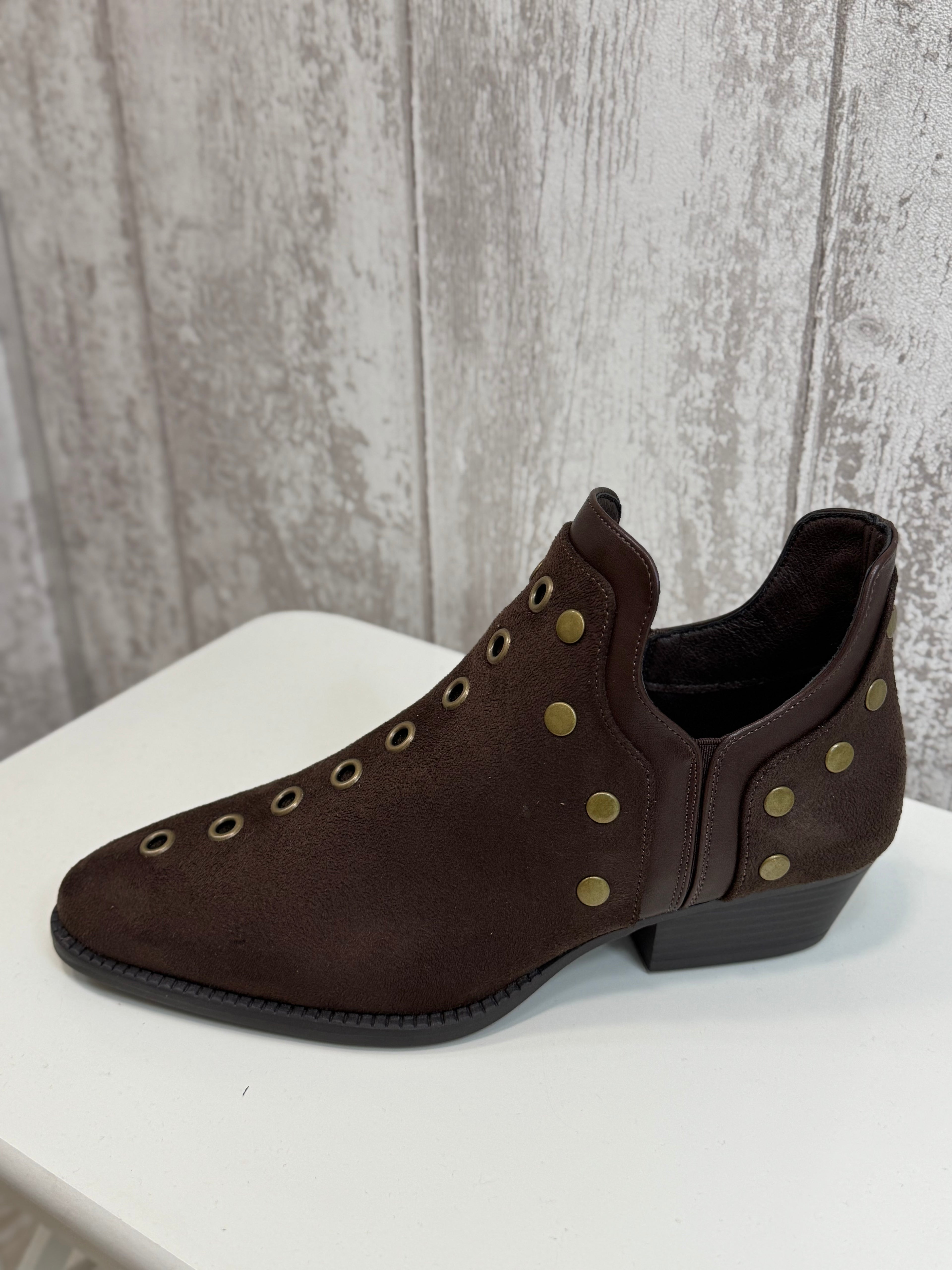 BOTÍN ANTELINA TACHAS DORADAS MATE