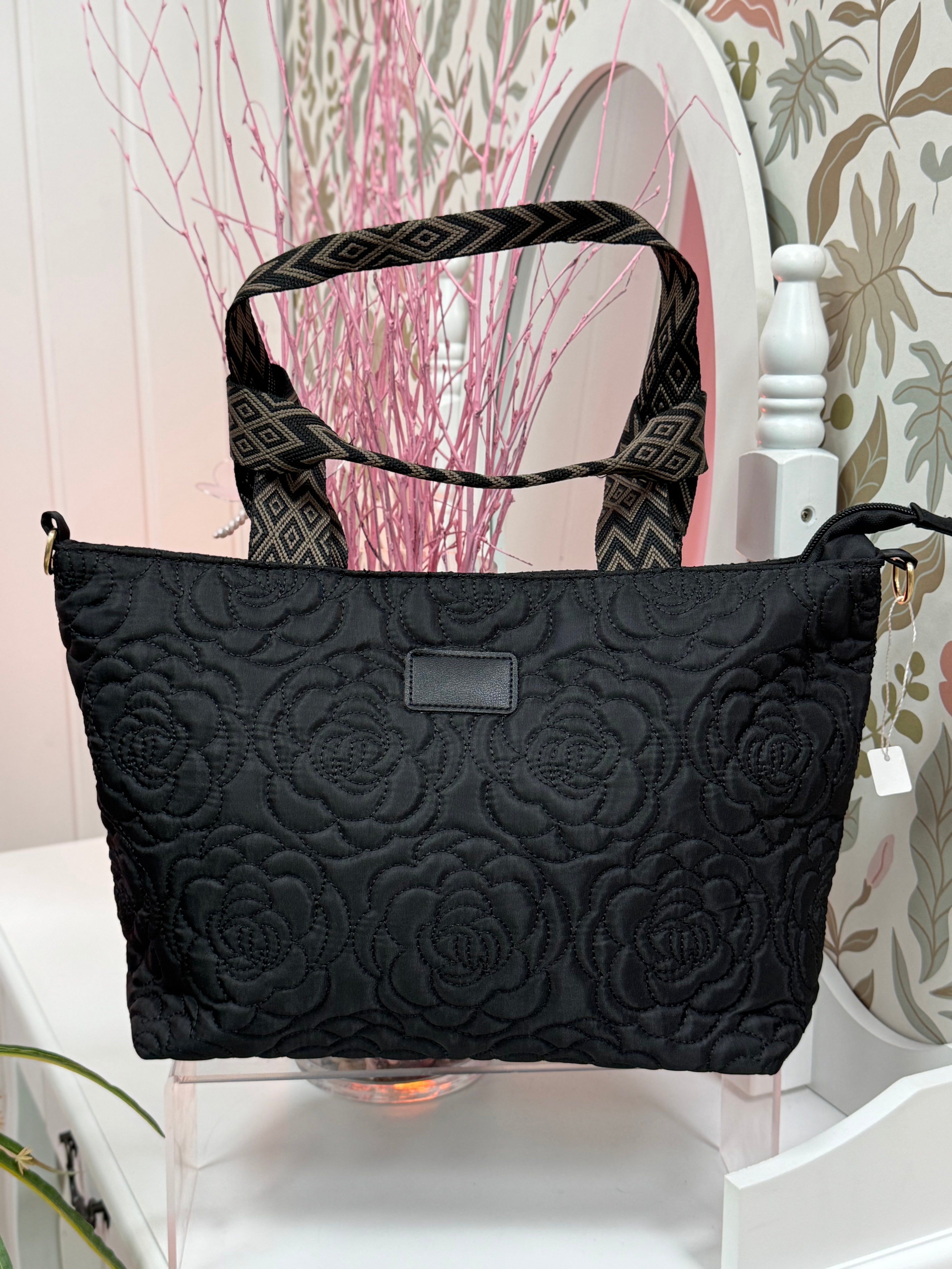 BOLSO FLORES ACOLCHADAS ASA HOMBRO