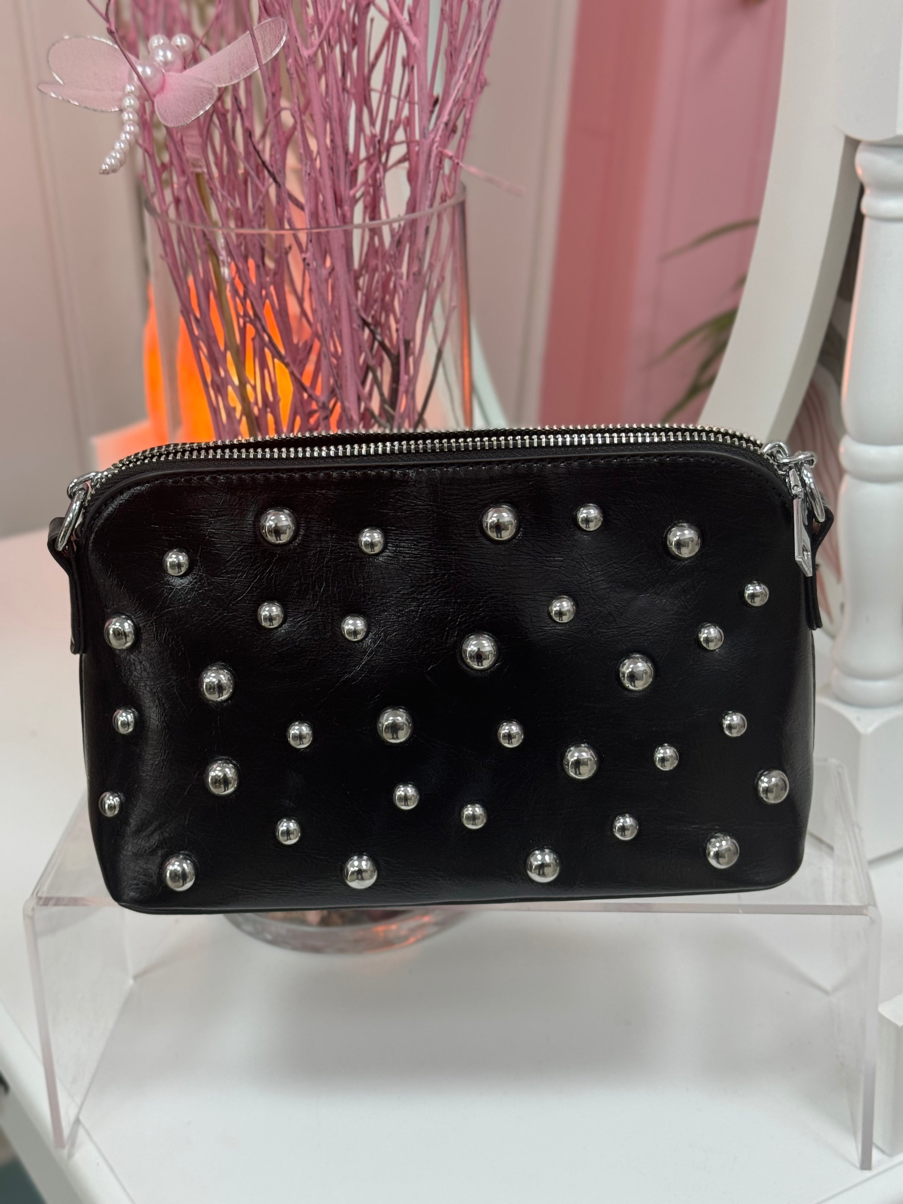 BOLSO TACHAS SEMICÍRCULOS