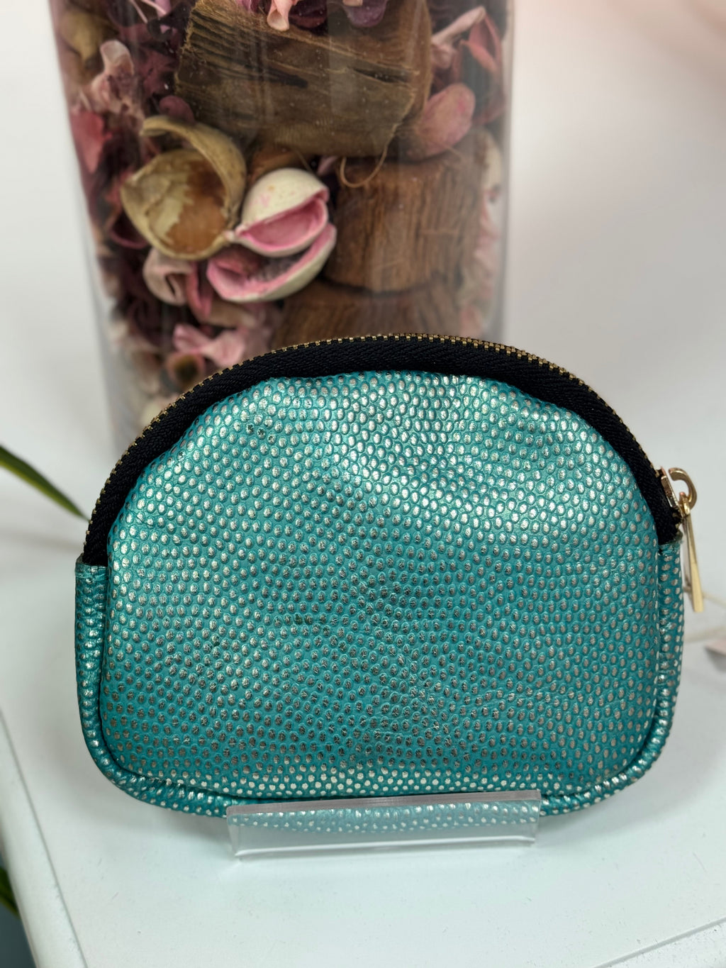 MONEDEROS PIEL OVALADO TACHAS