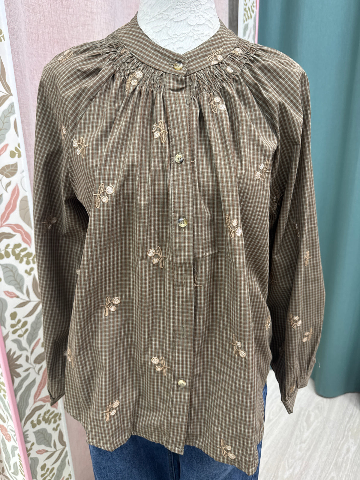 CAMISA CUADRITOS BORDADA