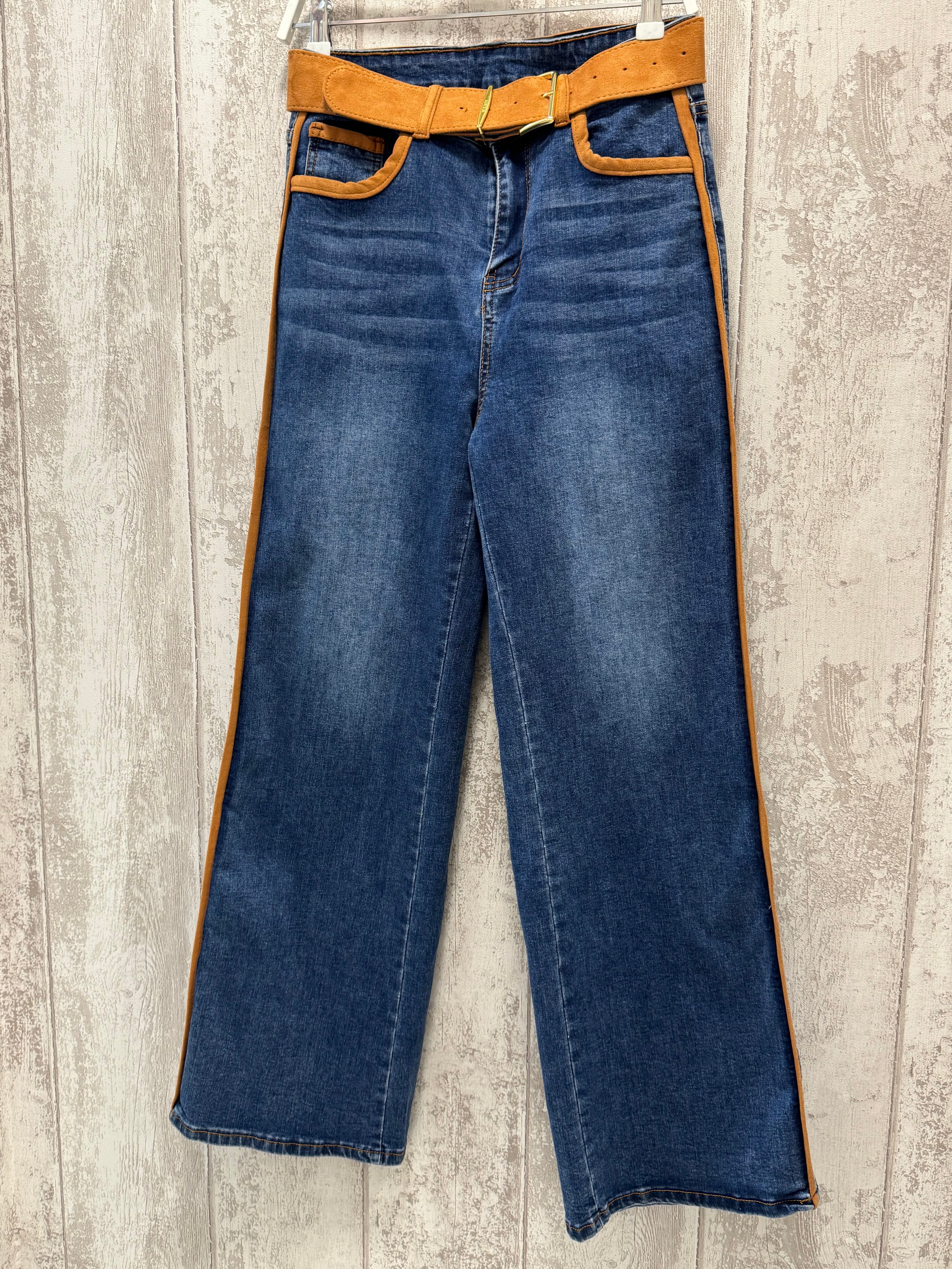 VAQUEROS CON ANTELINA