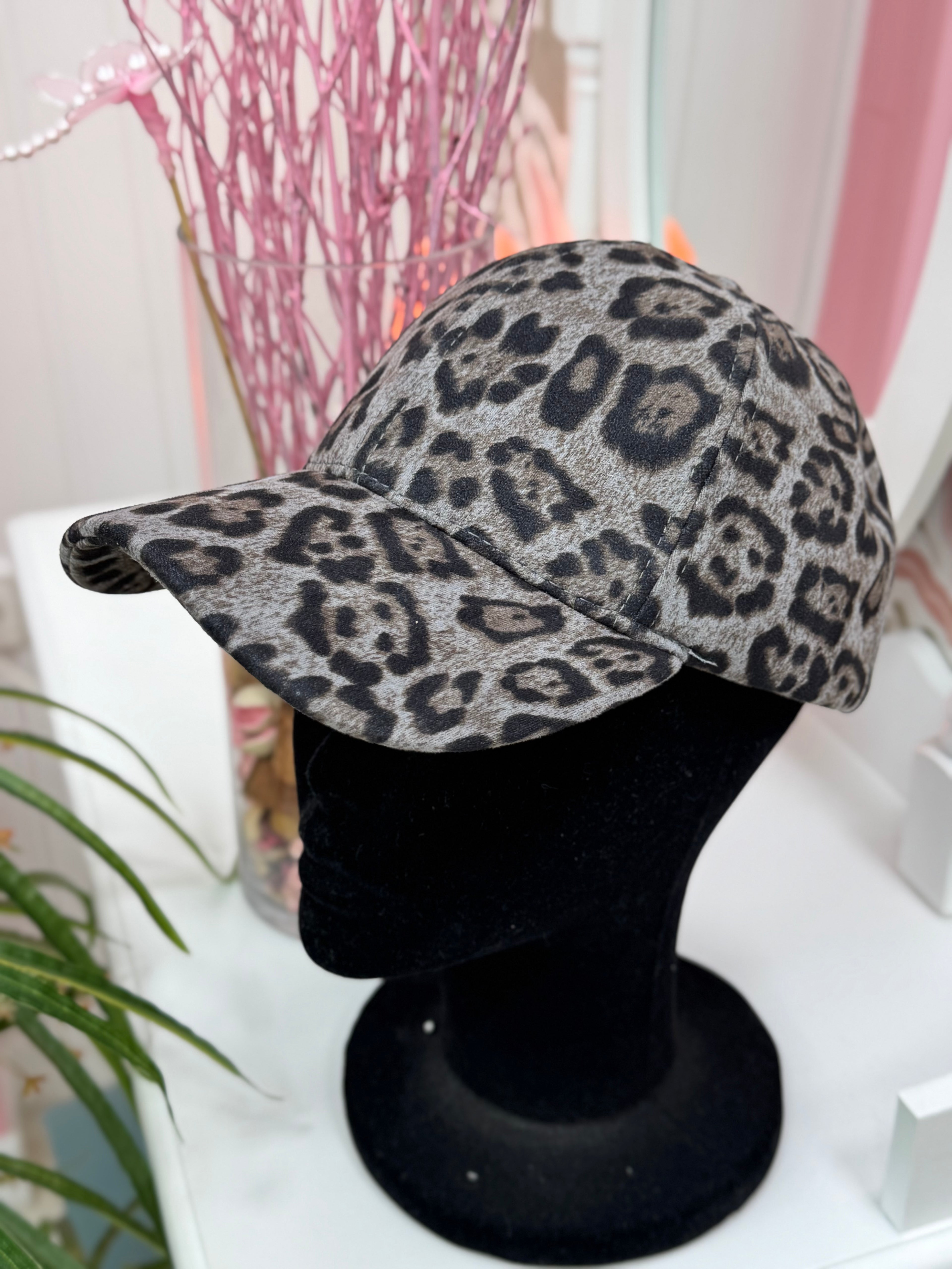 GORRAS ANIMAL PRINT