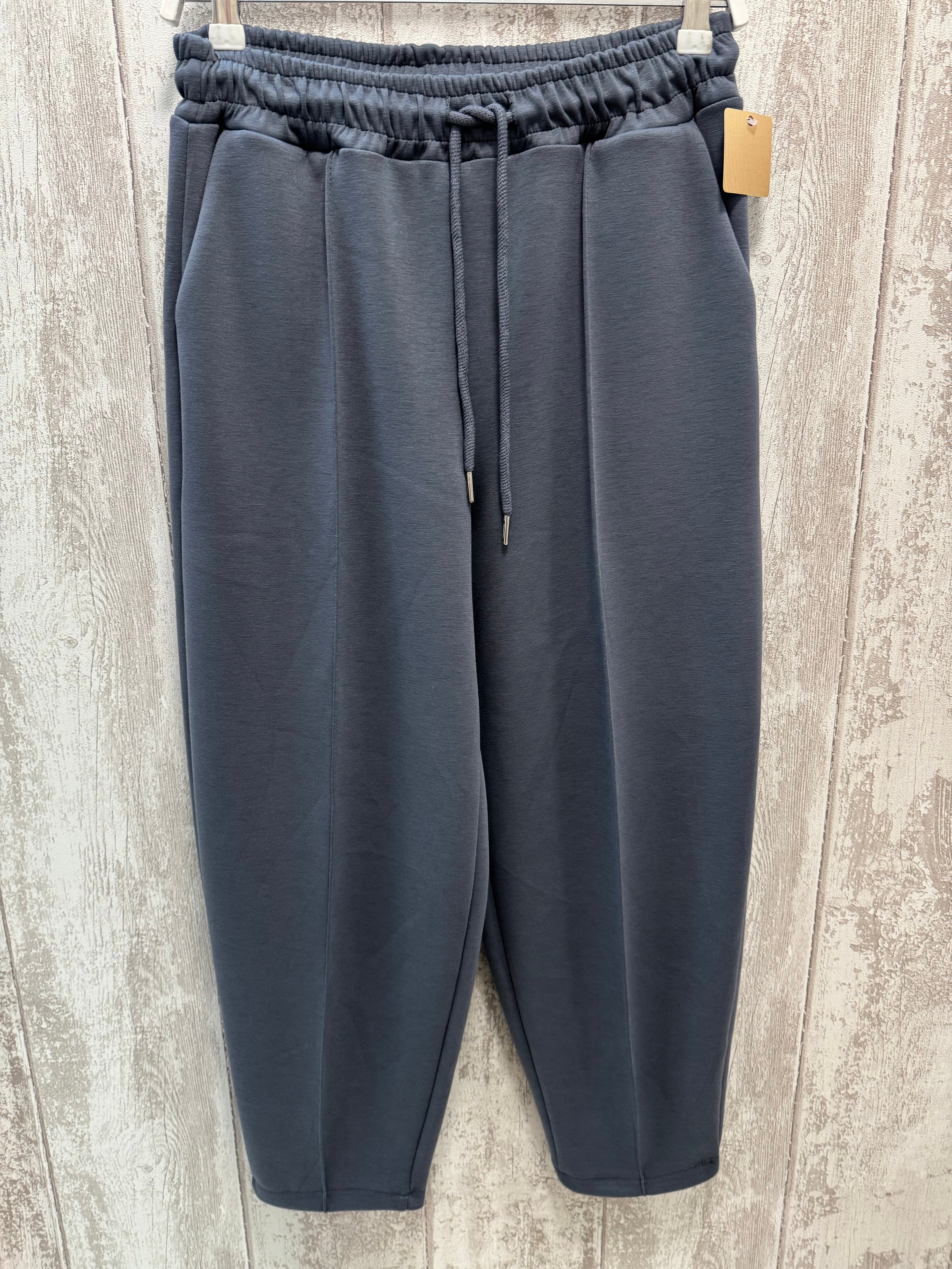 PANTALÓN TIPO CHÁNDAL