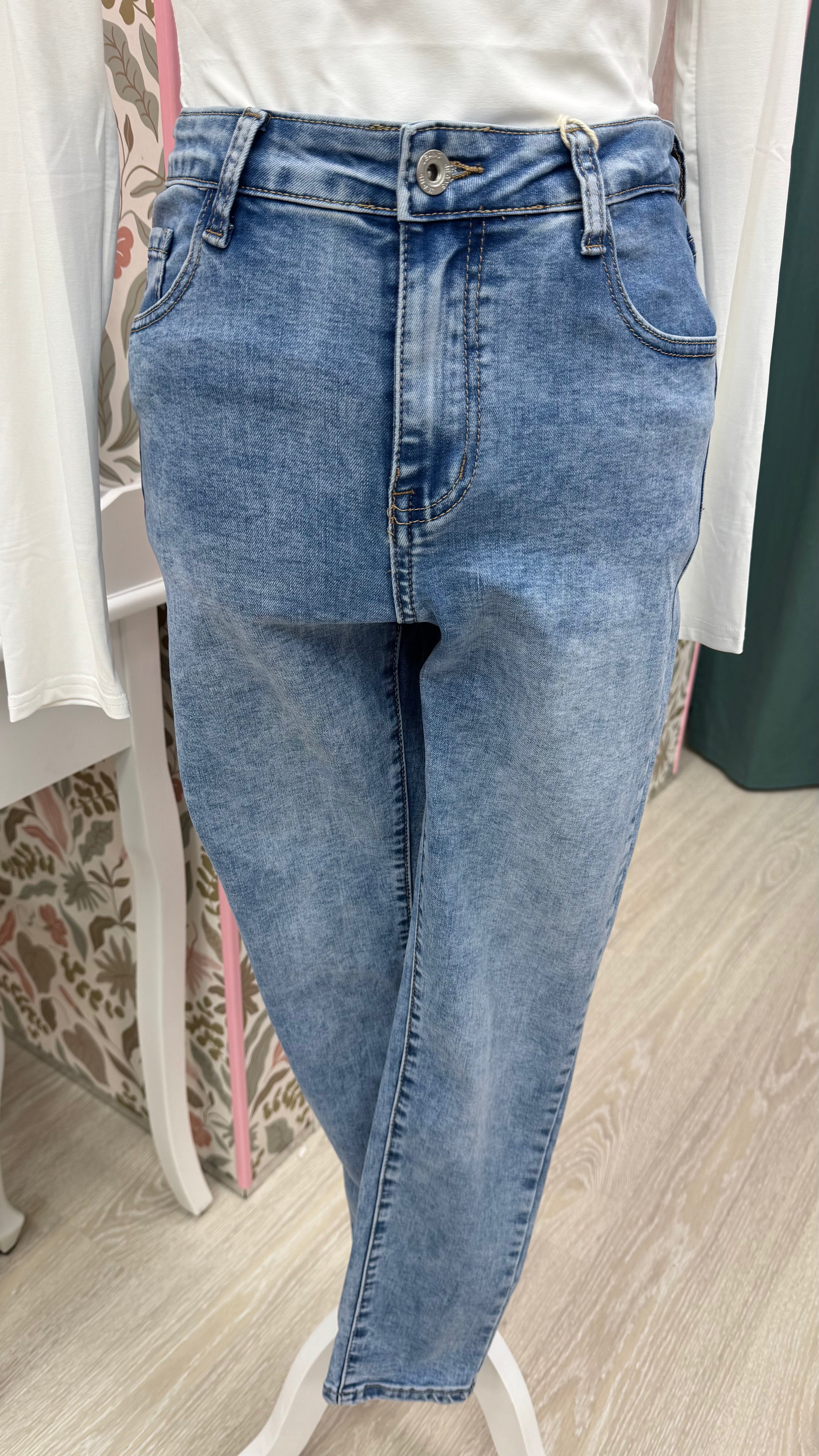 VAQUEROS PITILLOS “PUSH UP”