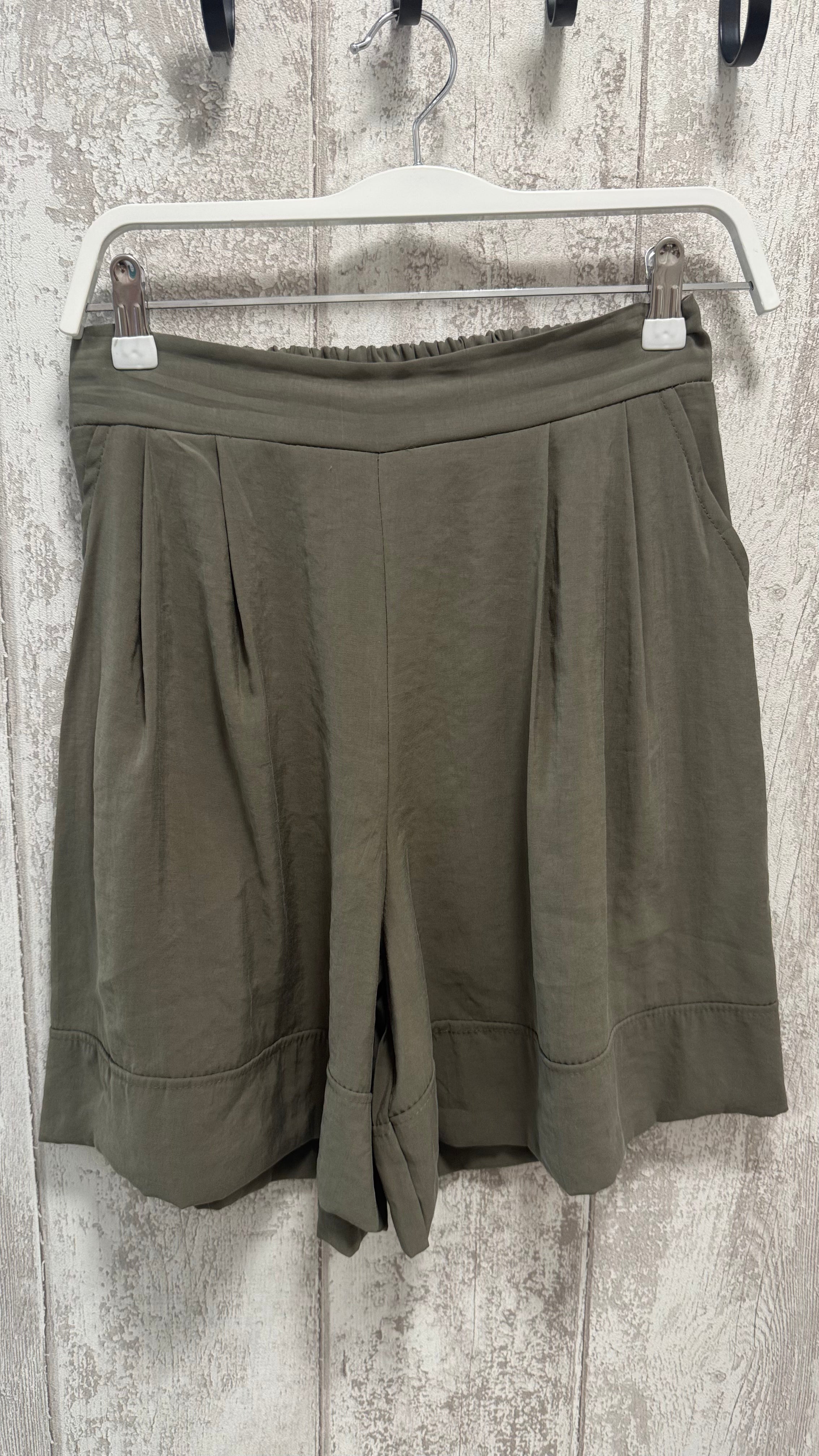 BERMUDAS PANTALÓN CORTO