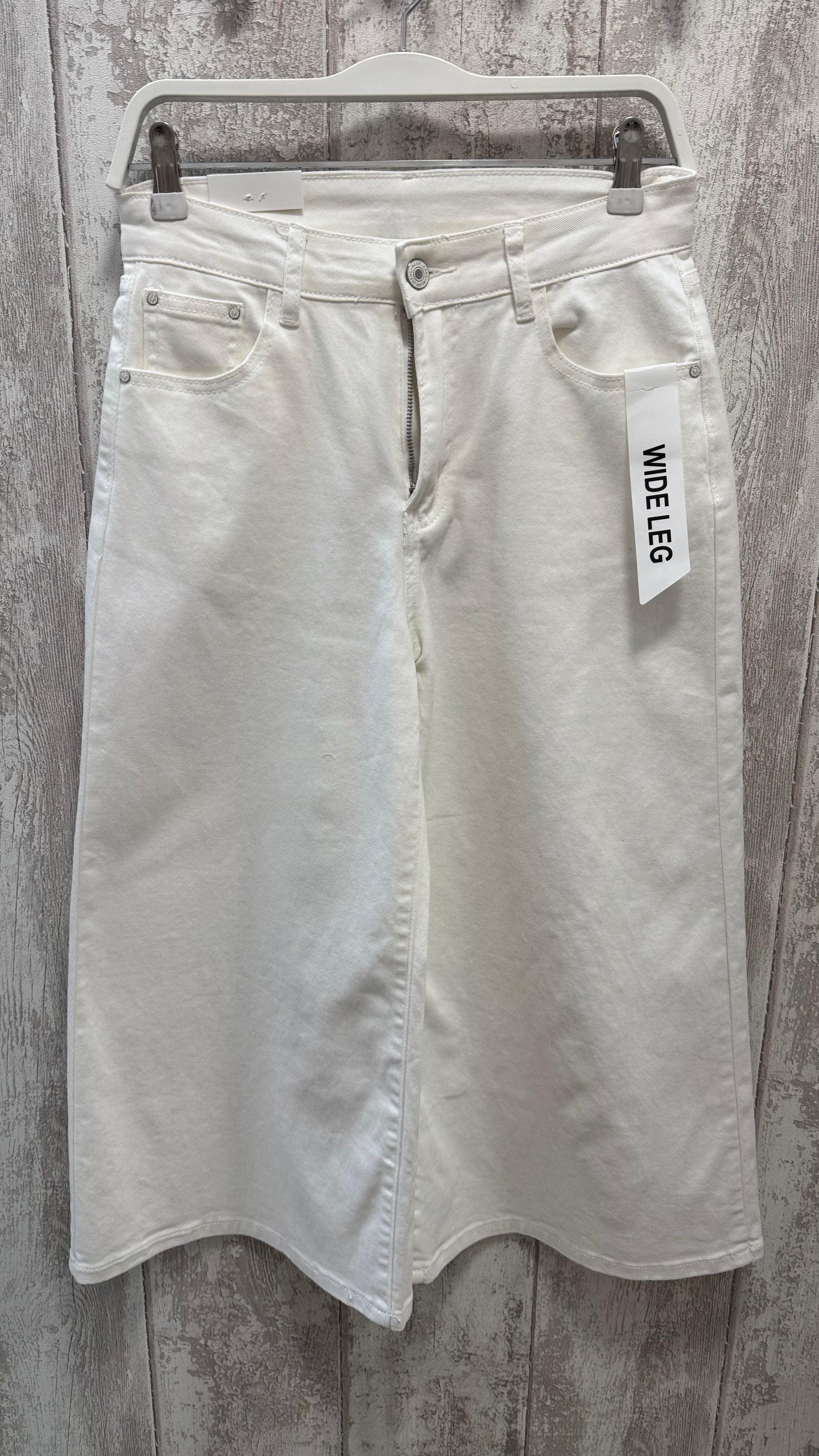 VAQUEROS BERMUDAS BLANCO ROTO