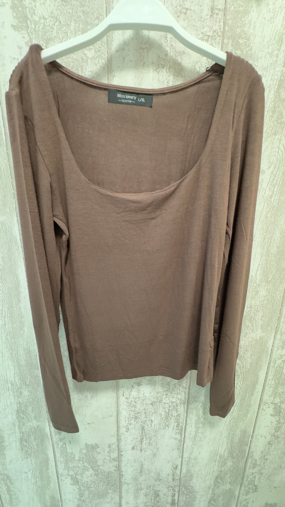 CAMISETA M/L ESCOTE CUADRADO