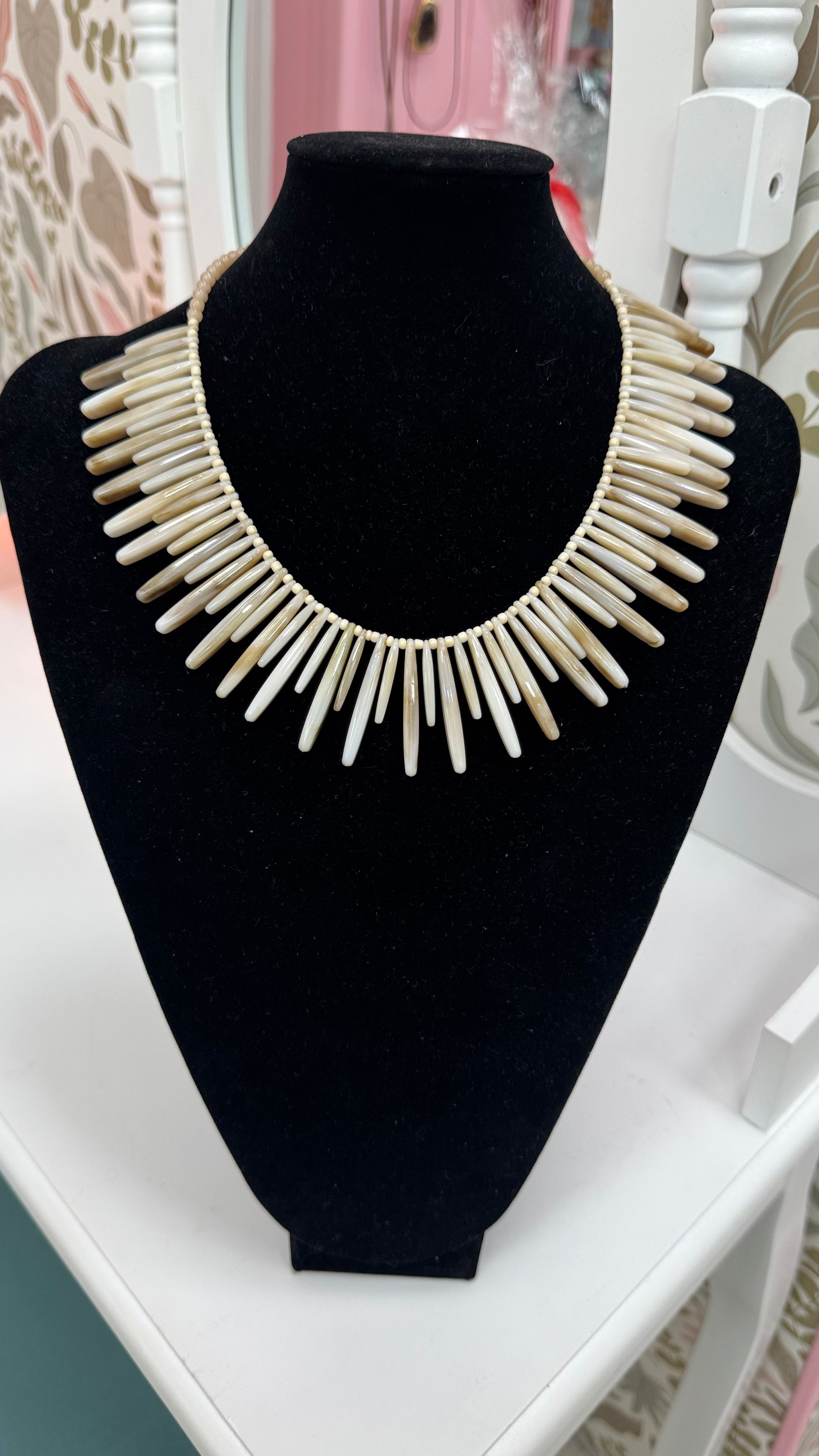 COLLAR RESINA