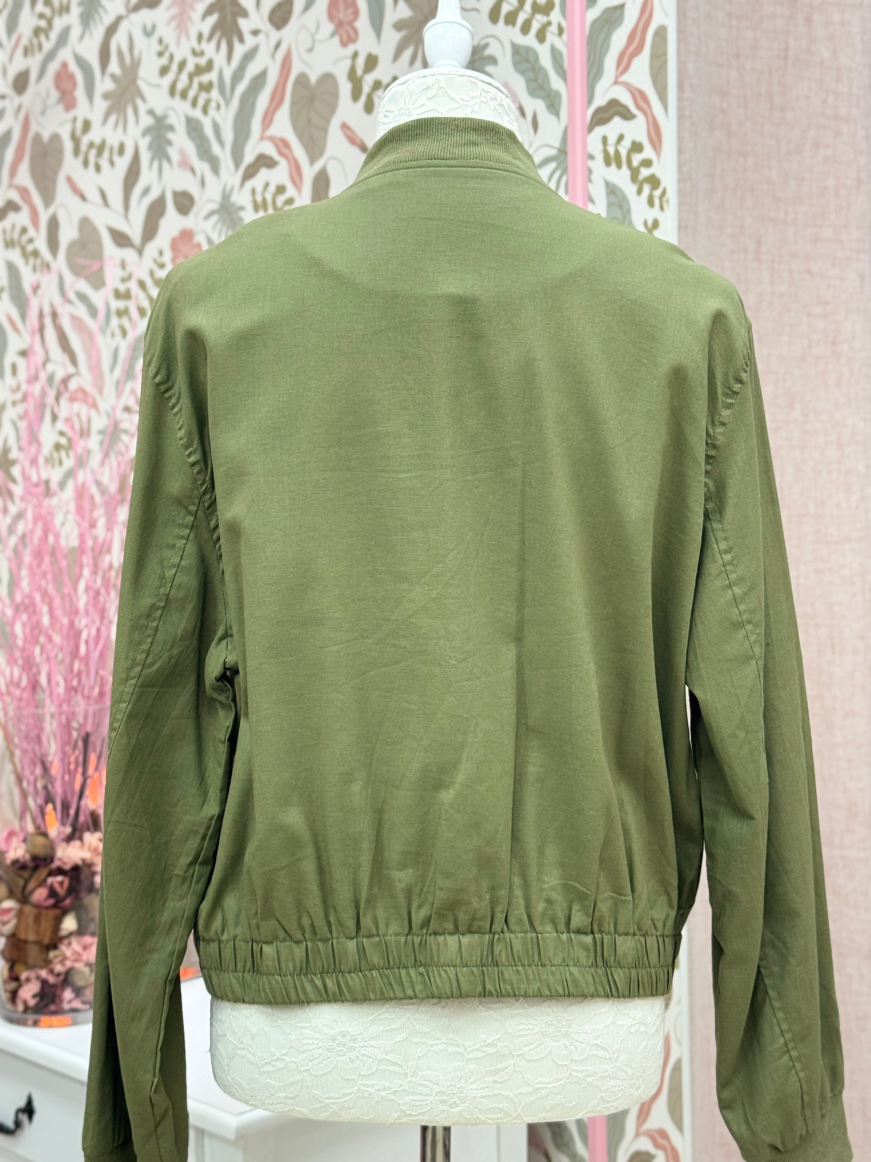 BOMBER LISA VERDE MILITAR